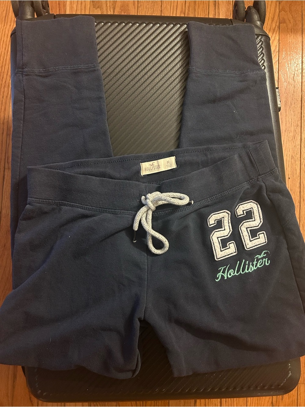 Hollister Navy Sweatpants with Light Gray Drawstring